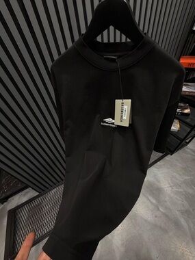 Balenciaga Black Short Sleeve Logo Tee